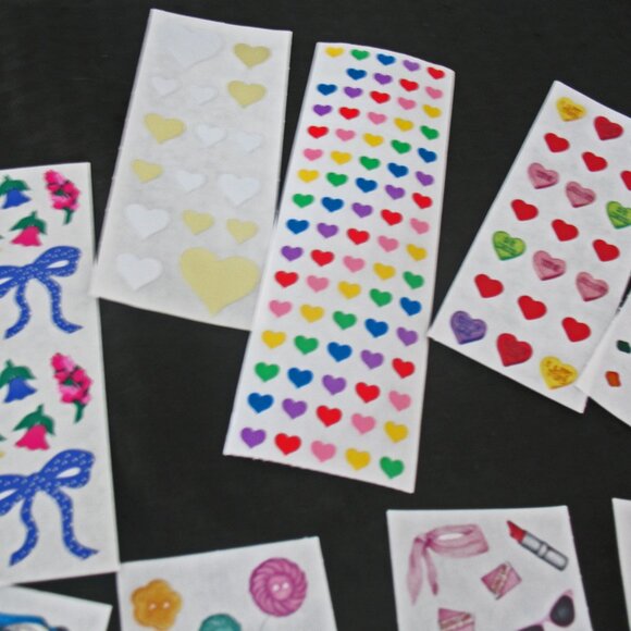 Creative Memories Lot Stickers, 35 studio -Sports, Backpacks, Rain Puddles, Food - Picture 6 of 11